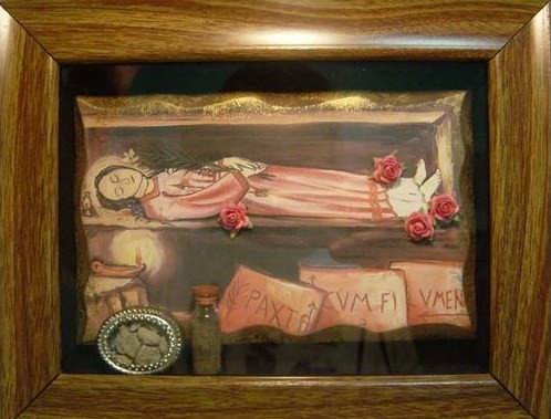 Reliquia ex pulvis sepulcralis de Santa Filomena