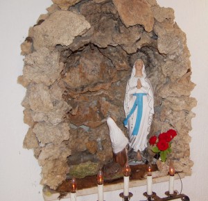 Nuestra Señora de Lourdes