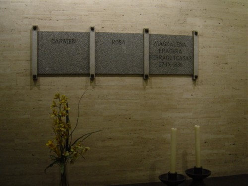 Sepulcro de las Beatas Carme, Rosa y Magdalena Fradera