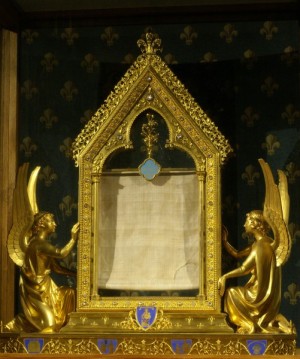 La Santa Camisa de la Virgen