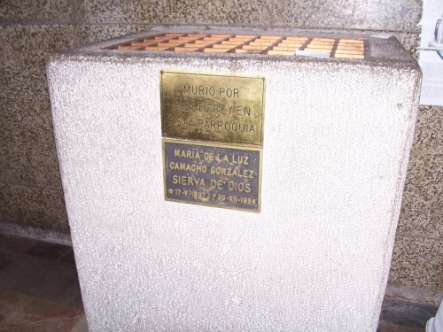 Tumba de la Sierva de Dios María de la Luz Camacho