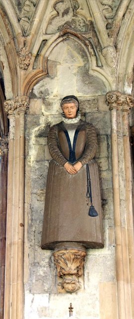 Detalle de la imagen de la Santa que se venera en la iglesia de Santa Etheldreda de Londres, Reino Unido.