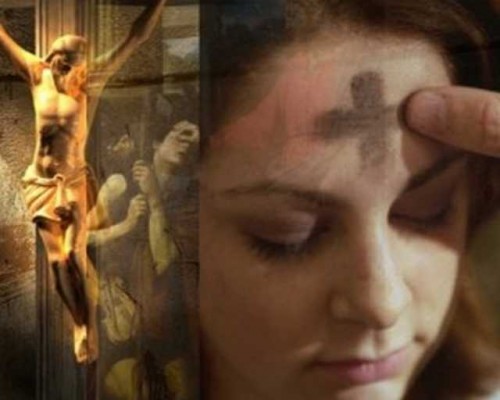 Montaje fotográfico que establece un paralelismo entre la imposición de la ceniza, el milagro evangélico del ciego curado y la Pasión.