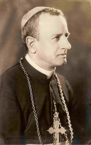 Ob. Fco Orozco y Jiménez (Recopilación de fotos Diac. Francesco Lay).