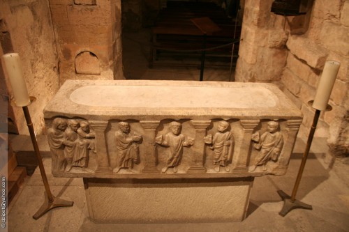 Sarcófago de San Juan Casiano. Abadía de San Víctor, Marsella (Francia). Fotografía: Dominique Pipet.