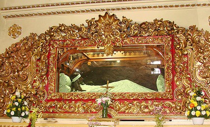 Señor del Sacromonte, en honor a quién se celebró la representación mas antigua del Vía Crucis en Amecameca, Estado de México.