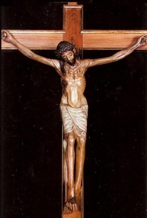 Vista completa de la talla del Santísimo Cristo de la Morera, venerado en Sumacàrcer, Valencia (España).
