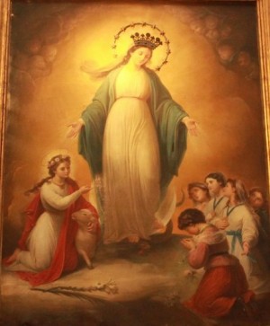 Santa Inés presenta a las Hijas de María a la Inmaculada Concepción. Lienzo de Amelia De Angelis (1867). Capilla de la Pía Unión Primaria de las Hijas de María, Basílica de Sant'Agnese Fuori le Mura, Roma (Italia). Fotografía: Alvaro De Alvariis.
