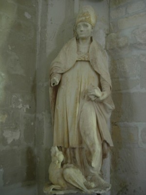 Escultura de San Lupo, obispo de Troyes (s.XV) en la iglesia de Estissac, Francia.