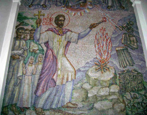 Mosaico contemporáneo del Santo, obra de Boris Anrep. Catedral de Cristo Rey, Mullingar (Irlanda).