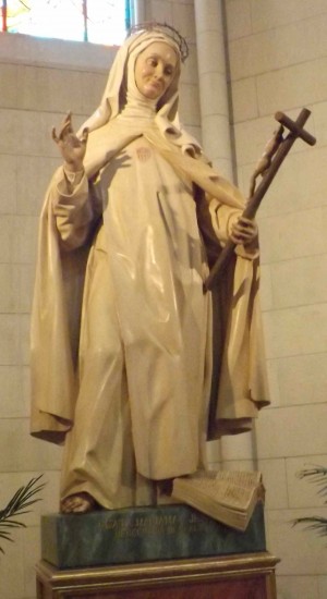 Escultura de la Beata en su capilla de la catedral de la Almudena, Madrid (España). Fotografía: David Garrido.