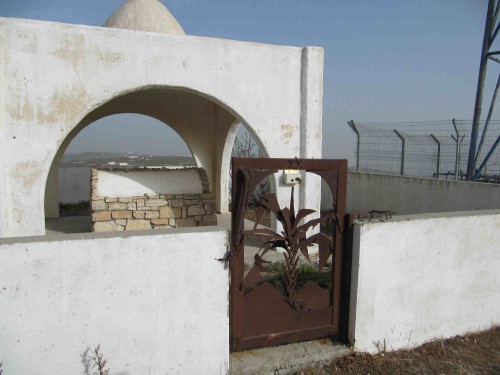 Tumba de Gedeón en la cordillera de Gidonum, Itamar, Asentamiento israelí en las montañas de Samaría.