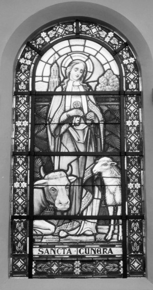 Santa Cunera, protectora del ganado. Vidriera decimonónica en la iglesia de San Miguel de Woudsend, Holanda.