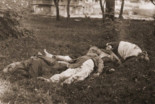 Monjes del monasterio Mgarsky martirizados en 1919.