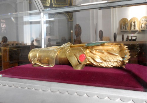 Reliquias en la catedral de Hamburgo (Alemania).