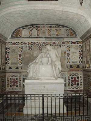Capilla de San Lucífero en la cripta de la catedral de Cagliari. Bajo el altar están las reliquias del santo.