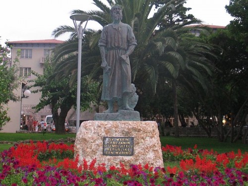 Monumento a San Marino en la República homónima.