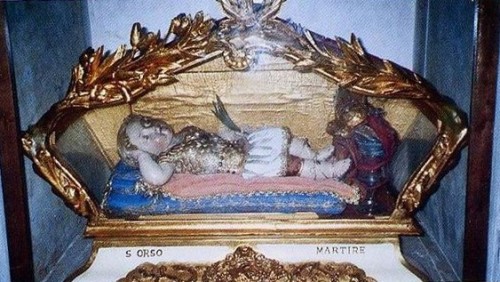 San Urso, niño mártir de las catacumbas. Basílica de San Alfonso de Ligorio, Pagani (Italia).