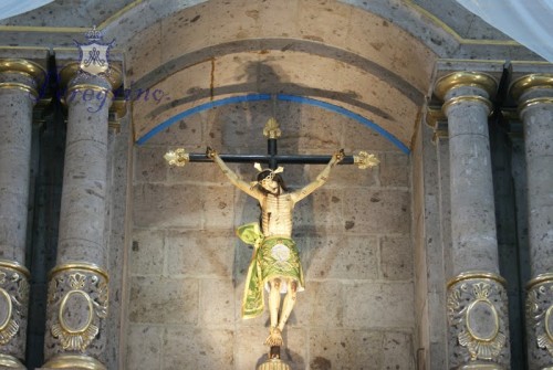 Otra vista de la imagen colocada en su altar. Archivo de Peregrino Zapopano, órgano de difusión de la guardia de honor de Nuestra Señora de Zapopan.