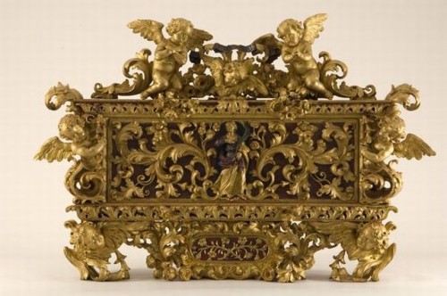 Urna barroca con las reliquias de Santa Teodora "de Alejandría". Belluno, Italia.