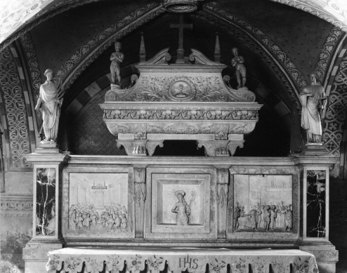 Reliquias en la catedral de Cremona (Italia).