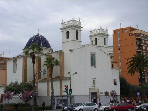 Vista de la ermita-parroquia de Monteolivete, Valencia (España).