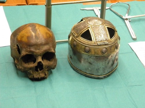 Cráneo del santo.