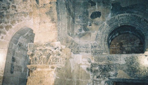 Interior de la iglesia de Mor Jacob.