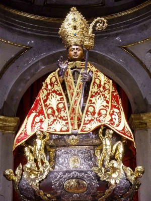 Imagen-relicario procesional que se conserva en la iglesia pamplonica de San Lorenzo.