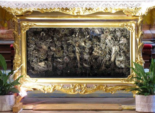 Reliquias del santo en Saint-Hippolyte, Alsacia (Francia).