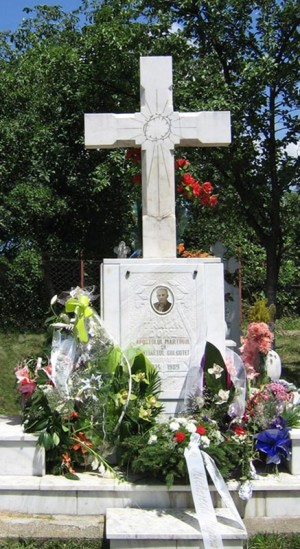 Tumba de Traian Dorz.