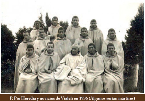Padre Pío Heredia y algunos de los mártires.