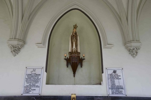 Lugar de enterramiento de los beatos Vicente Pastor y Eugenio García en el claustro de la Abadía.