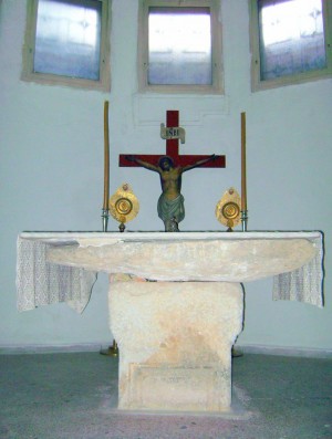 Altar en el lugar del martirio.