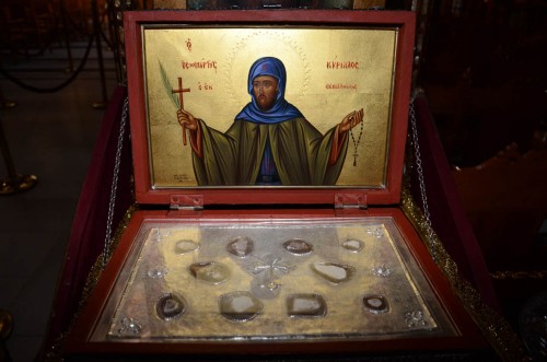 Cofre con reliquias del Santo.