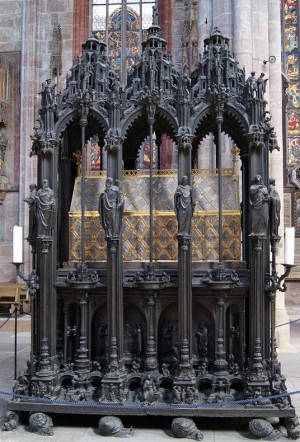 Sepulcro del Santo en su iglesia de Nuremberg, Alemania.