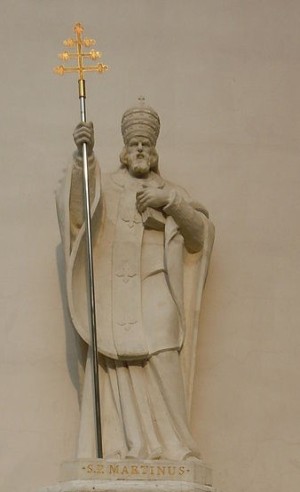 Estatua del Santo en la catedral de Odessa, Ucrania.