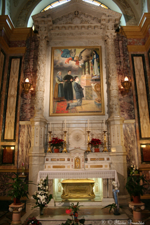 Altar de Santo Domingo Savio