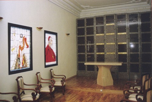Tumba de la Beata Carmen García Moyon