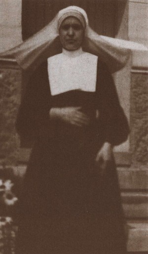 Fotografía de la Beata Asunción Mayoral en su hábito de Hija de la Caridad.