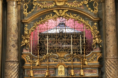 Sepulcro del Beato Amadeo IX de Saboya. Catedral de San Eusebio, Vercelli (Italia).