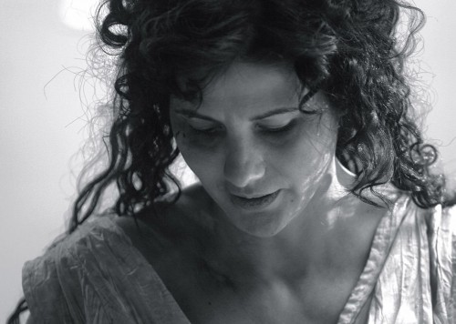La actriz rumana Nicole Keniheart interpreta a Santa Catalina, mártir de Alejandría.