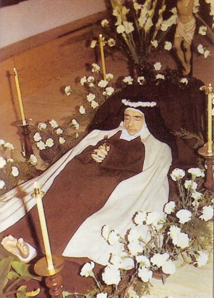 Velatorio de la Santa. Fuente: http://liturgia.mforos.com/